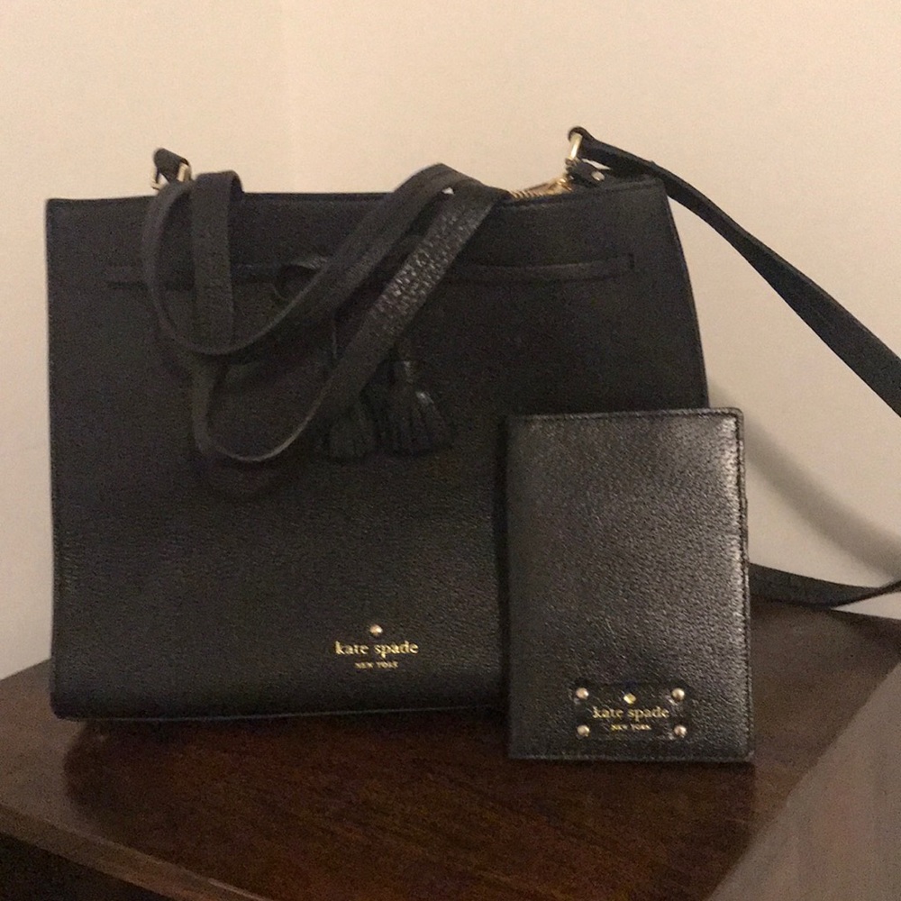 Kate Spade Hayes Street w Bonus card wallet - Picture 1 of 11